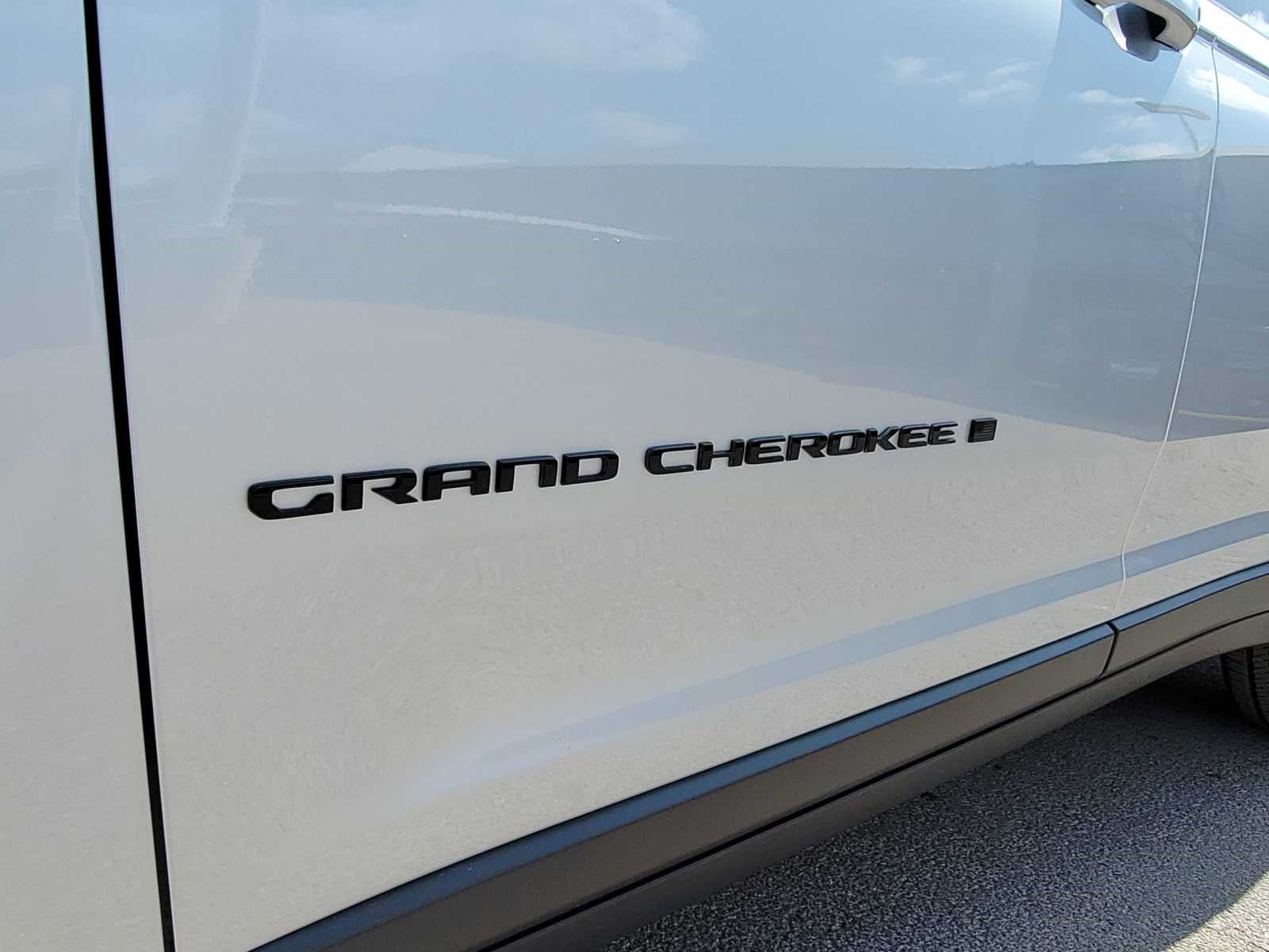 2024 Jeep Grand Cherokee L GRAND CHEROKEE L ALTITUDE X 4X2